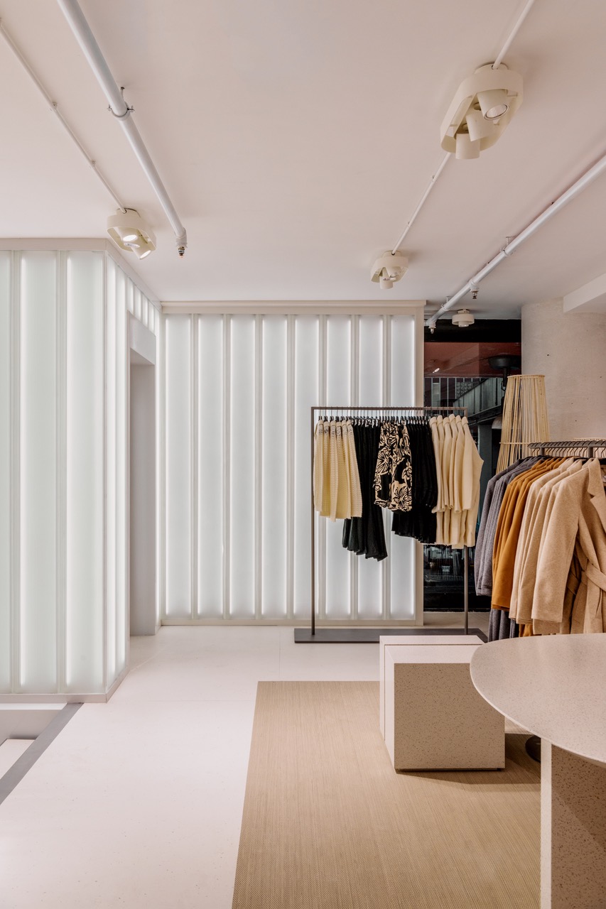 LPP deschide un nou magazin Reserved in Bucuresti Mall