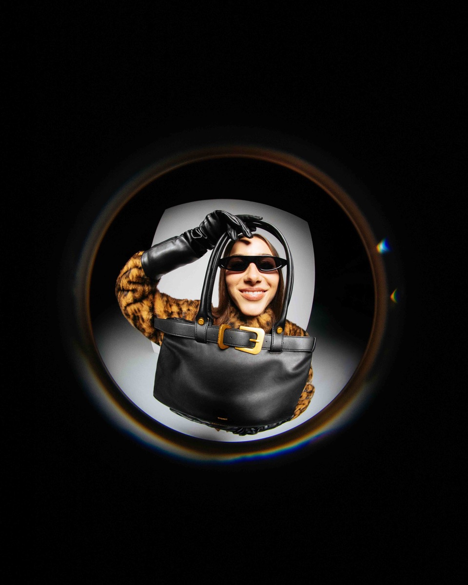 Puterea detaliului: Campania de Sarbatori MODIVO straluceste in stil cinematic